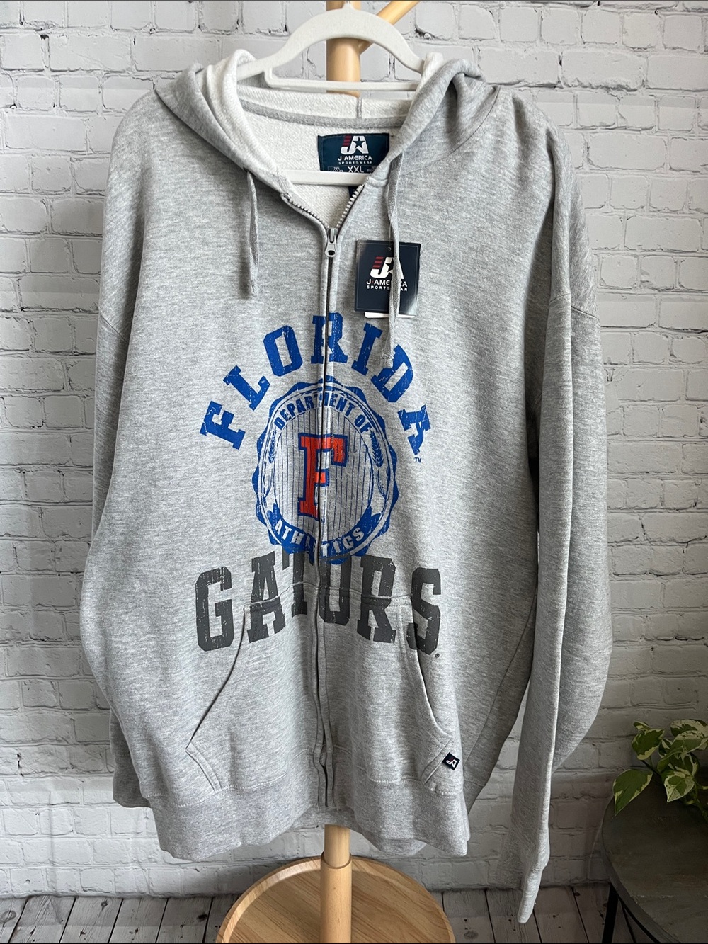 NEW J. America Gray Florida Gators Zip-Up Hoodie with Blue & Orange Logo